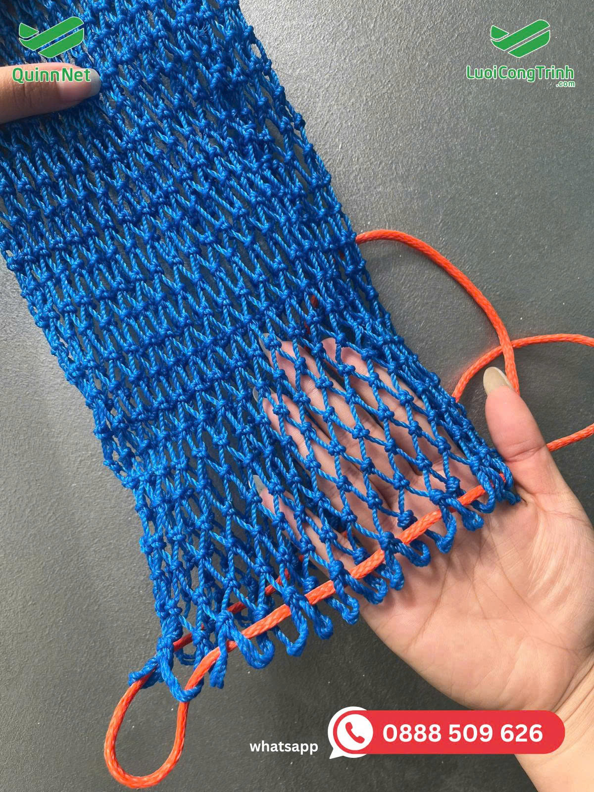 Mesh crab trap bait bags with drawstring closure