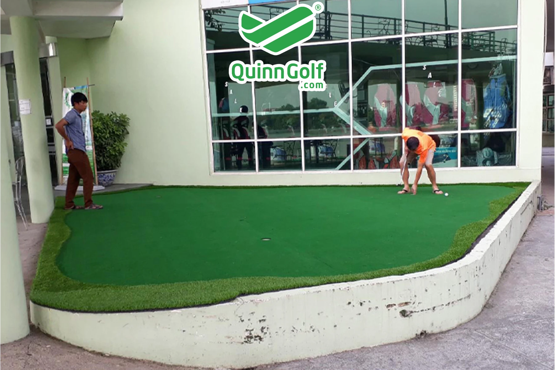 Green Golf ở sân tập Golf Hà Nội club