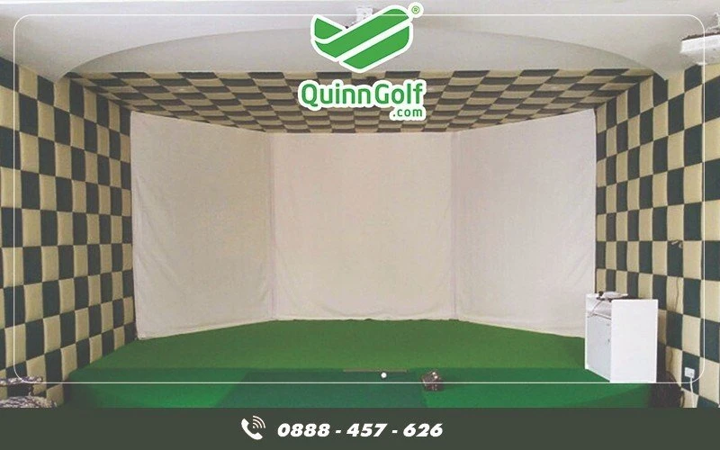 Golf impact screen