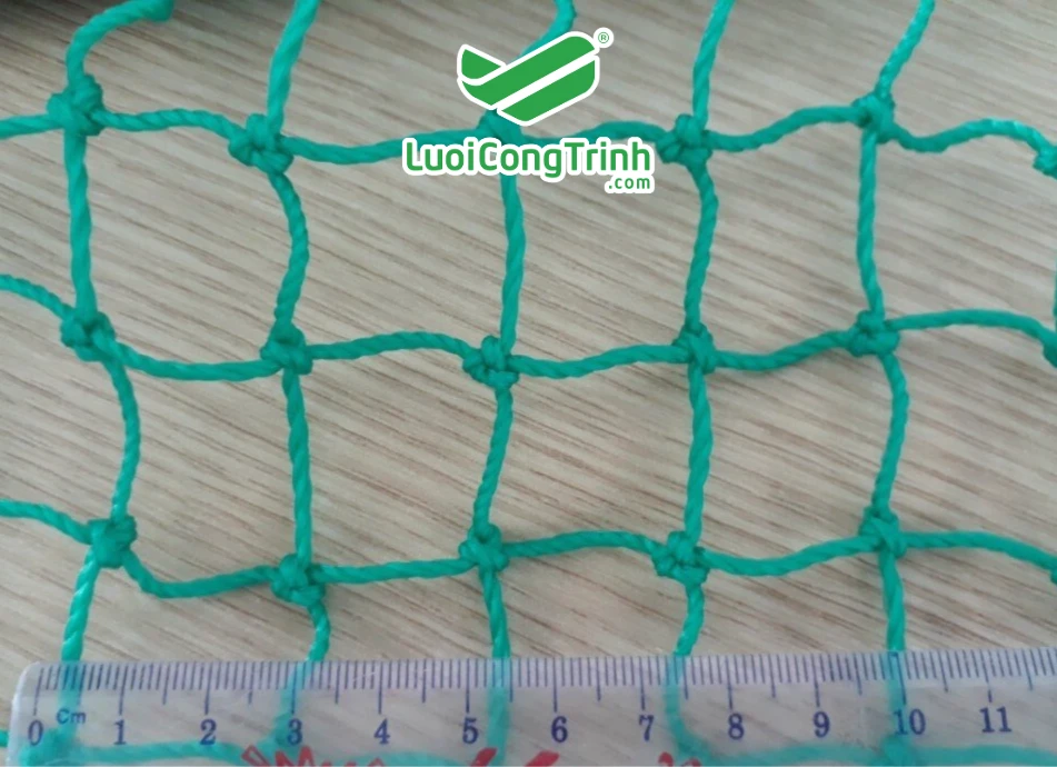 Lưới chắn bóng Golf Đài Loan - HDPE xanh ngọc, mắt 2.5cm, phi 2mm