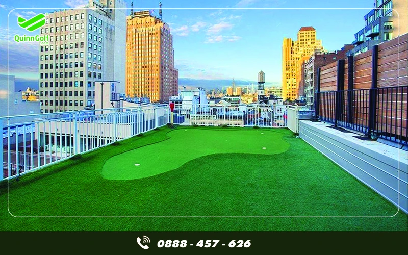 Mini green Golf construction